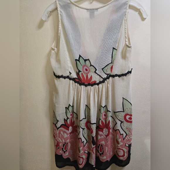 COCO and CHASE delicate blouse - Picture 2 of 6